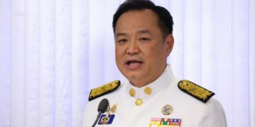 New Thai PM Anutin urges banks to boost liquidity, sets up team to tackle strong baht  