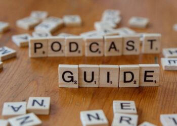 How to Build a Successful Niche Podcast — Paid Step-By-Step Guide With Ready Scripts