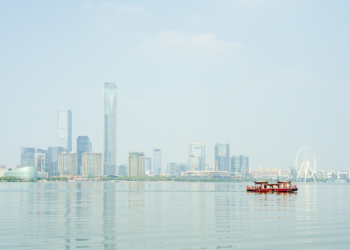 10 Essential Tips for Stress-Free Global Travel