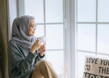 Unveiling a Vibrant Lifestyle: 10 Key Steps to Follow