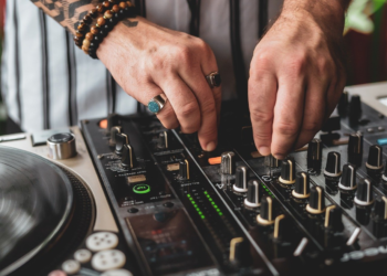 Unlocking the Magic: Top 10 Secrets of Entertainment