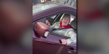 Cell phone video from ICE officer shows fatal Minneapolis shooting