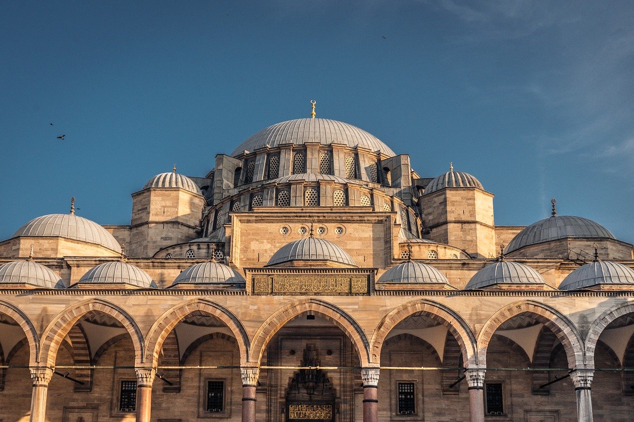 Travel – Image 1