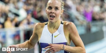 Keely Hodgkinson breaks long-standing indoor 800m world record