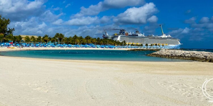 Royal Caribbean vs. Disney Cruise: The Major Differences