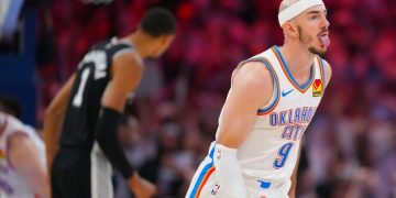 Thunder use balanced attack to win Game 5, take series lead
