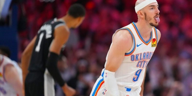Thunder use balanced attack to win Game 5, take series lead