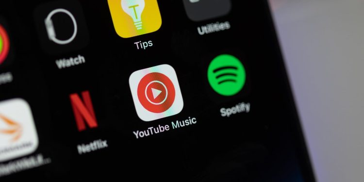 YouTube Music just made CarPlay feel like 2005 again: here’s why you’d hate it