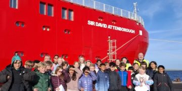 Falklands students send special message to Sir David Attenborough on his 100th birthday — MercoPress