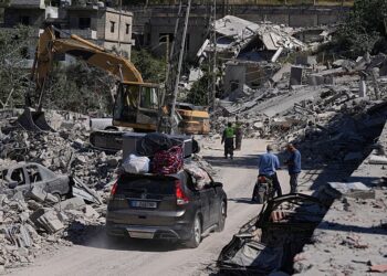 Iran links war deal to Israeli withdrawal from Lebanon