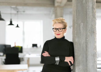 How To Establish Your Professional Presence And Credibility Through Style