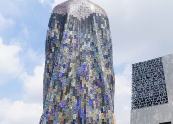 This monumental artwork at the Obama Presidential Center has a message