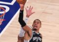 NY Knicks lose at home with Trump in the crowd