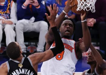 Knicks pull off greatest comeback in NBA Finals history