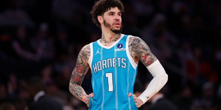 Sources: Hornets trade Ball, Green to Timberwolves for Reid, picks