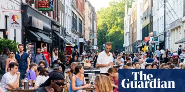 London mayor to override opposition to outdoor dining in Soho next summer | London