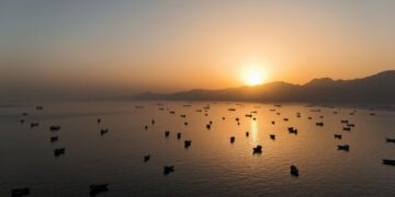 The Strait of Hormuz is ‘leaking’ oil