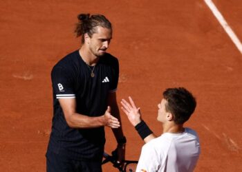 Alexander Zverev will face Flavio Cobolli in French Open final