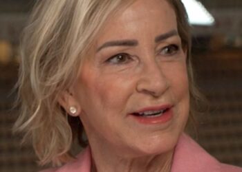 ‘Can I have Christiane’s phone #?’: What Chris Evert did after cancer diagnosis