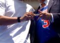 Mamdani presents Knicks with keys to city