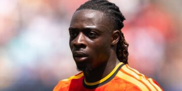 Belgium’s Jérémy Doku faces criticism over leaving World Cup for child birth