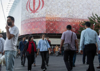 Mideast Live Updates: U.S. and Iran Offer Conflicting Accounts of Nuclear Discussions