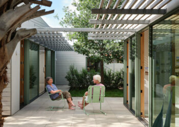 This Backyard A.D.U. Is Multigenerational by Design