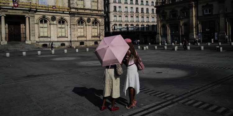 Live Updates: Spain Warns of High Death Toll in Heat Wave