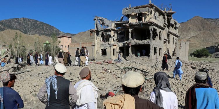 Pakistan Attacks Afghanistan, Killing More Than 30
