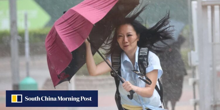 Hong Kong lifts amber rain warning, showers and thunderstorms to persist