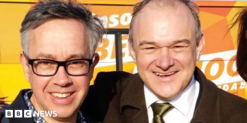 Lib Dems face call for inquiry into deselection of election candidate