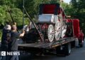 Teenager dies in horse-drawn carriage accident in New York