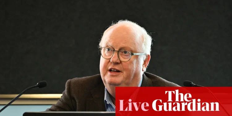 Australia politics live: Geoffrey Watson criticises ‘silly’ call to pause Victorian big build projects over corruption | Australia news