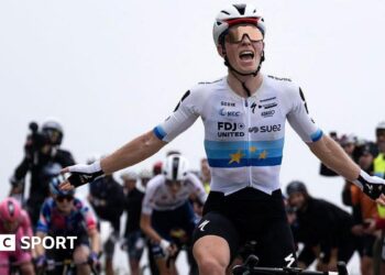 Women’s Giro d’Italia 2026: Demi Vollering wins shortened queen stage on day eight