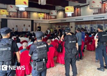 China detains two leaders of influential underground church