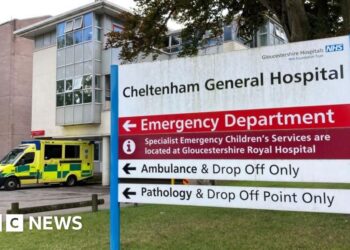 A&E to remain open as doctors' strike called off