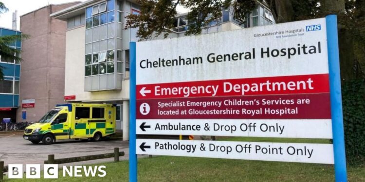 A&E to remain open as doctors' strike called off