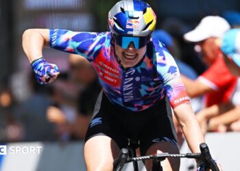 Tour de Suisse Femmes: Zoe Backstedt sprints to stage three victory