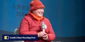 China ‘Goose Leg Auntie’ celebrated for street snacks slammed for using inexpensive duck legs