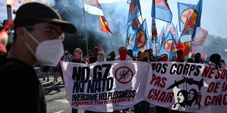 Geneva police use force as G7 protest escalates into violence | Protests News