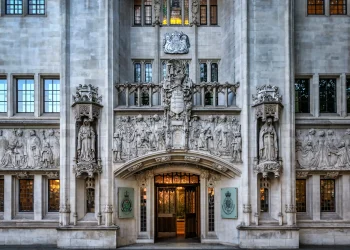 UK freelancer recovers unpaid fee with AI in landmark case