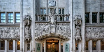 UK freelancer recovers unpaid fee with AI in landmark case