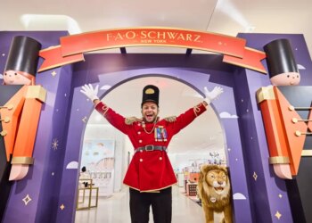 Nordstrom Partners With FAO Schwarz
