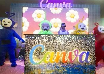Teletubbies Dance for LGBTQ Rights at Canva Beach Pride Party 