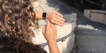 Smartphone apps, wearable trackers helped people with heart disease boost physical activity