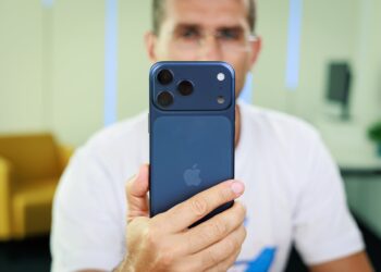 Your iPhone finally got an easy way to join Google Meet calls