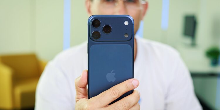 Your iPhone finally got an easy way to join Google Meet calls