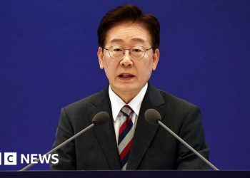 South Korea unveils $1tn chip and AI investment plan