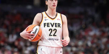 WNBA: Alyssa Thomas suspended one game for fist into Cailtin Clark’s throat | Basketball