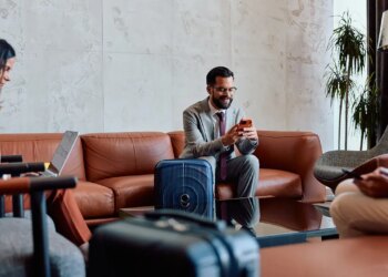 Public Wi-Fi risks travelers ignore and how a VPN keeps data safe